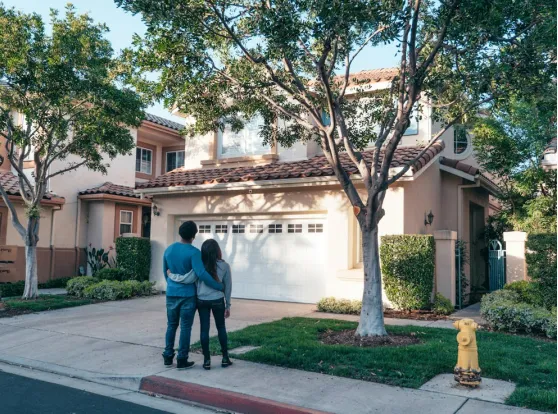 How a Garage Door Opener Can Help in Emergency Situations