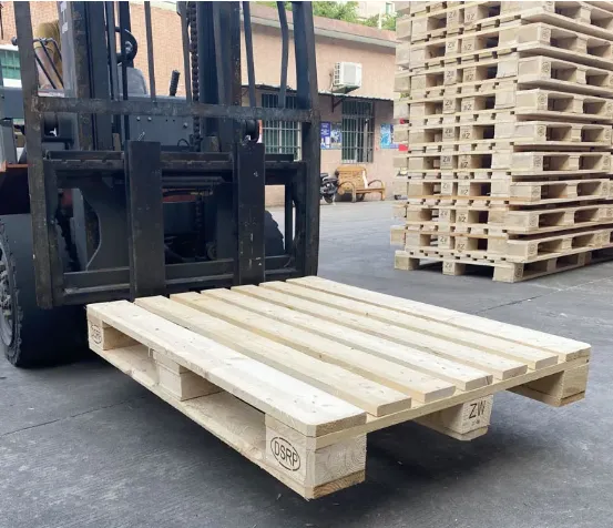 How Custom Pallets Enhance Safety in High-Tech Equipment Shipping