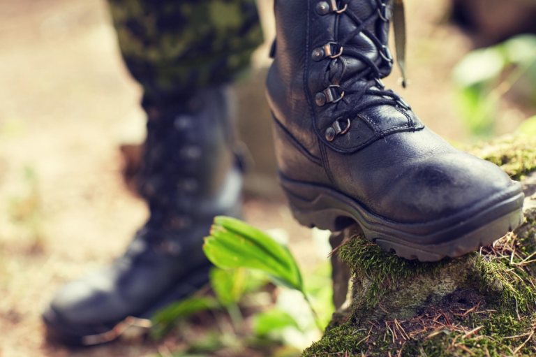 How to Pick Tactical Footwear That Handles Any Terrain
